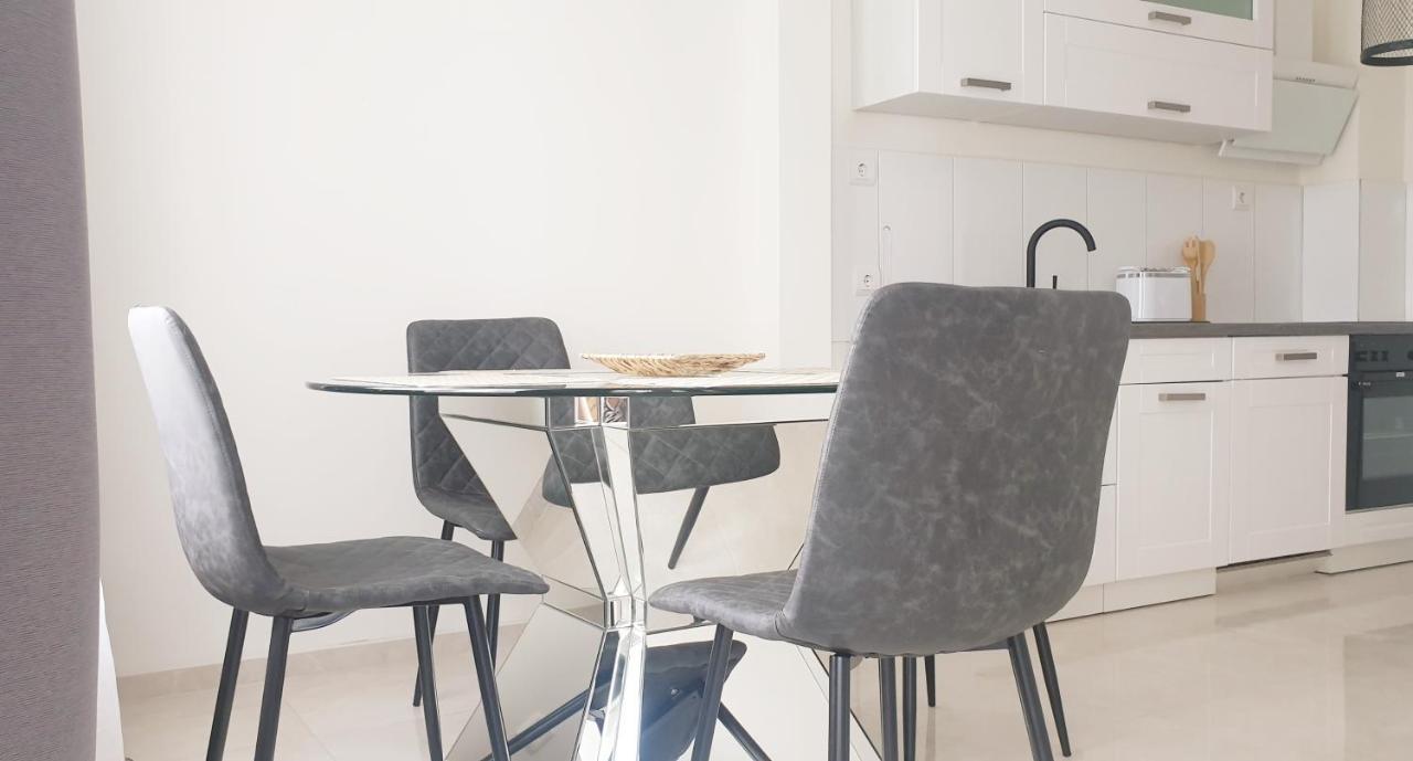 Moderne Zweizimmerwohnung Essen Exteriér fotografie